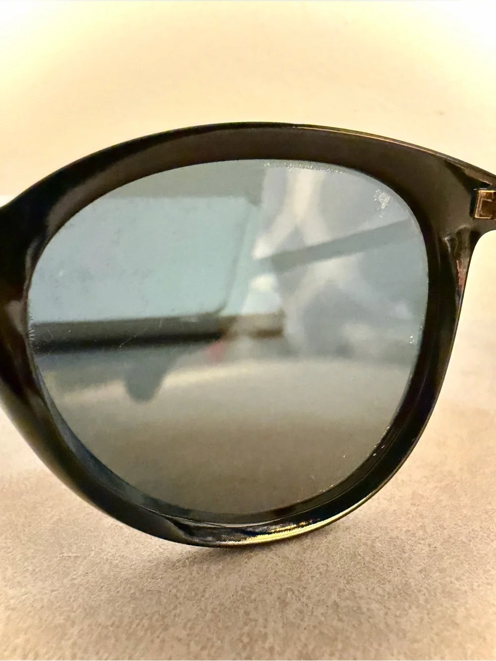 Authentic Michael Kors MK2080U 333281 Polarized Black Brow Sunglasses 56mm